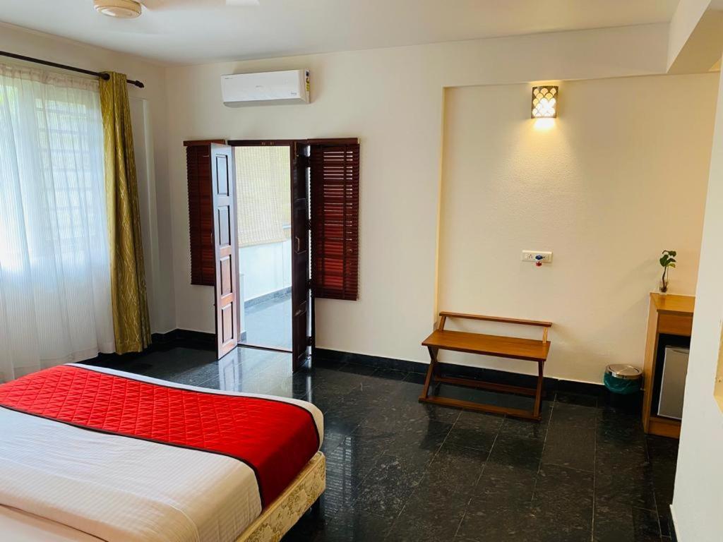 Peppervine Hotel Thekkady Luaran gambar